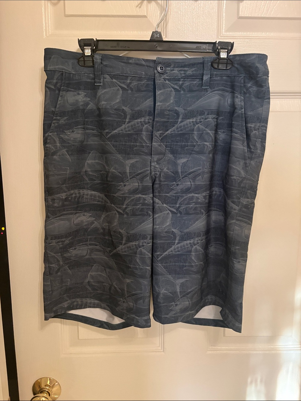 Huk Men's Slate Blue Fish-Pattern Flat Front Shorts